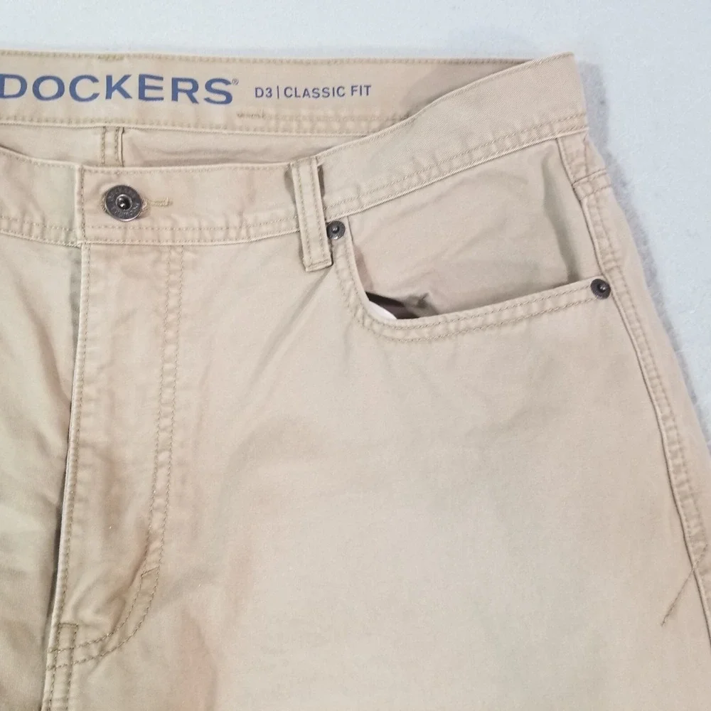 Levi's Docker jeans men's 36x29 D3 classic fit Brown denim pants
